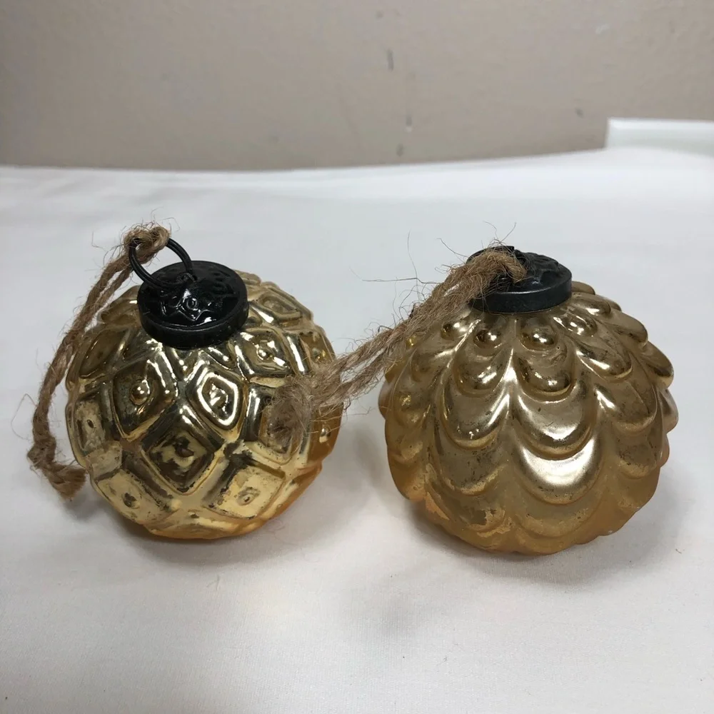 Pottery Barn MERCURY GLASS Embossed Gold Antique Finish‎ Christmas Ornaments 6